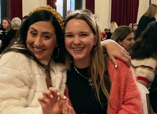 Rose Parade Float Building | South Pasadena’s Crunch Time Party a Success!