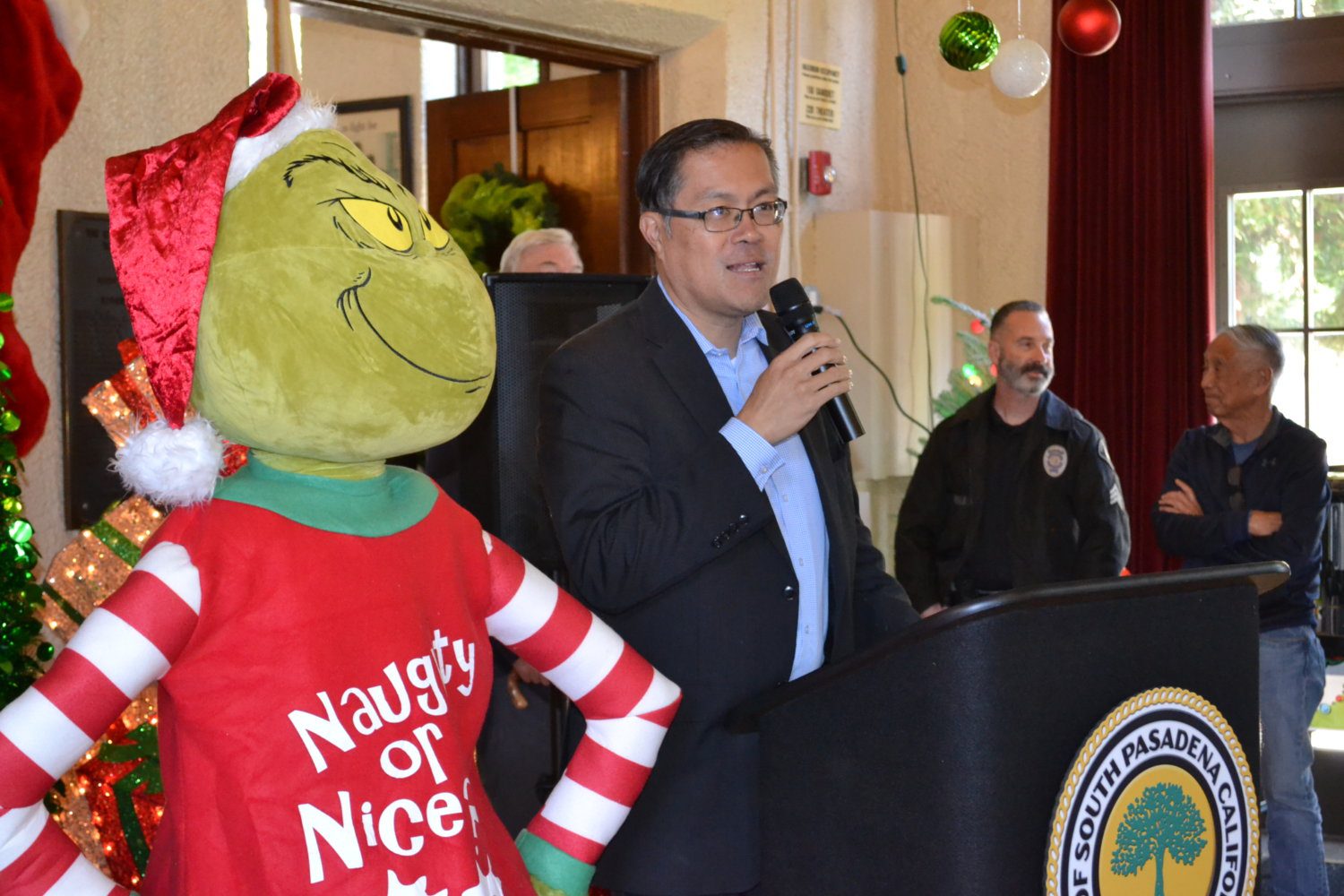 | The South Pasadenan | South Pasadena News Mike-Fong-senior-holiday-luncheon