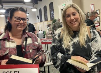 Holiday Book Sale at South Pasadena Library | December 1-3 PHOTO: provided by FSPPL | The South Pasadenan | Roxanne Garcia (left) and Angela Watson love books and decided they had to attend the Friends of the Library Holiday Book Sale.