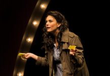 Cecily-Strong-The-Search-For-Signs-of-intelligent-life-in-the-universe