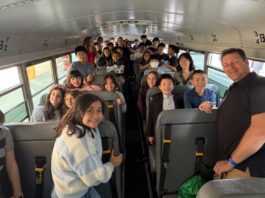 PHOTO: SPUSD | The South Pasadenan | Monterey Hills students, teachers, and special guests, SPUSD Board President Dr. Michele Kipke and Superintendent Dr. Angela Elizondo Baxter, prepare to participate in a community event with Justice Sonia Sotomayor.