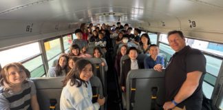 PHOTO: SPUSD | The South Pasadenan | Monterey Hills students, teachers, and special guests, SPUSD Board President Dr. Michele Kipke and Superintendent Dr. Angela Elizondo Baxter, prepare to participate in a community event with Justice Sonia Sotomayor.