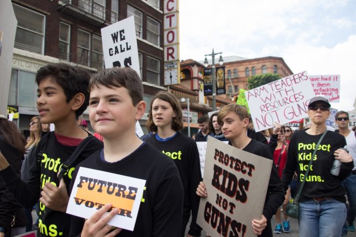 South-Pasadena-News-03-24-18-March-for-Our-Lives-06
