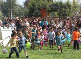 Hundreds Flock to Garfield Park for Eggstravaganza!