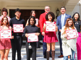PHOTO: Pasadena Tournament of Roses | The South Pasadenan | Front Row (Left to Right): Kylie Garcia-Johnston, Rose City High School; Elexis Guerra, John Muir High School; Ellerose Chan, Thurgood Marshall Secondary School Second Row (Left to Right): Giovanni Benitez, Pasadena High School; Maryn Goodwin, Thurgood Marshall Secondary School; Dr. Helen Hill, Pasadena Unified School District Chief Academic Officer Back Row: (Left to Right): Louden Rangel, Blair High School; Sienna Wei Bonoli, John Muir High School; Terry Madigan, Pasadena Tournament of Roses Association President; Daniel Limon, EVP, Banking Division Manager for Citizens Business Bank (Not Pictured: Brianna Miguel, John Muir High School)