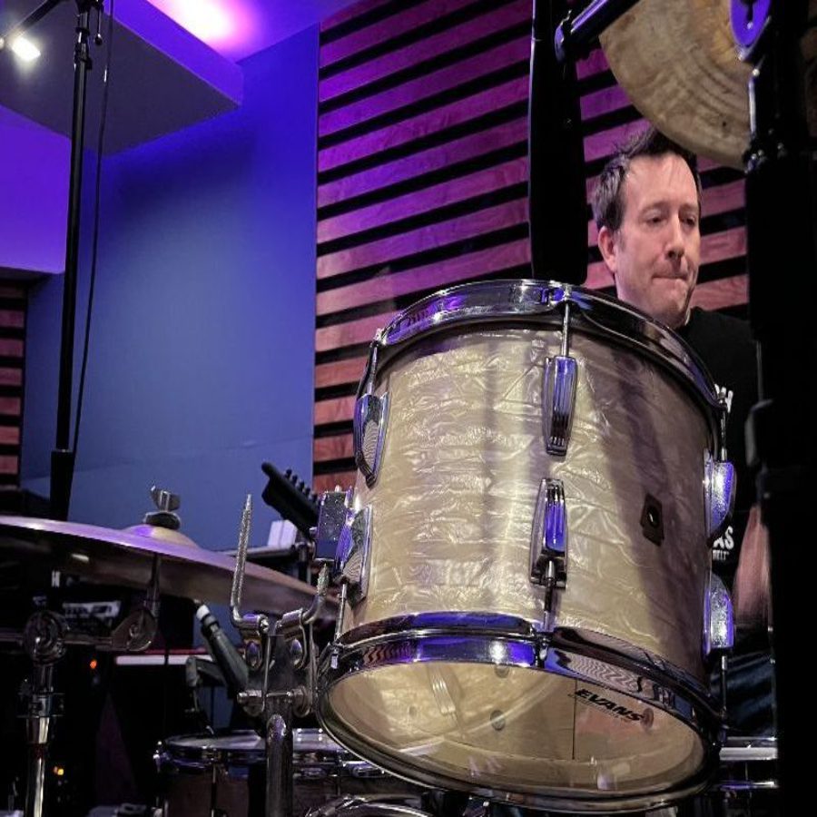 PHOTO: LemonTree Studios | The South Pasadenan | B-Sized studio live room