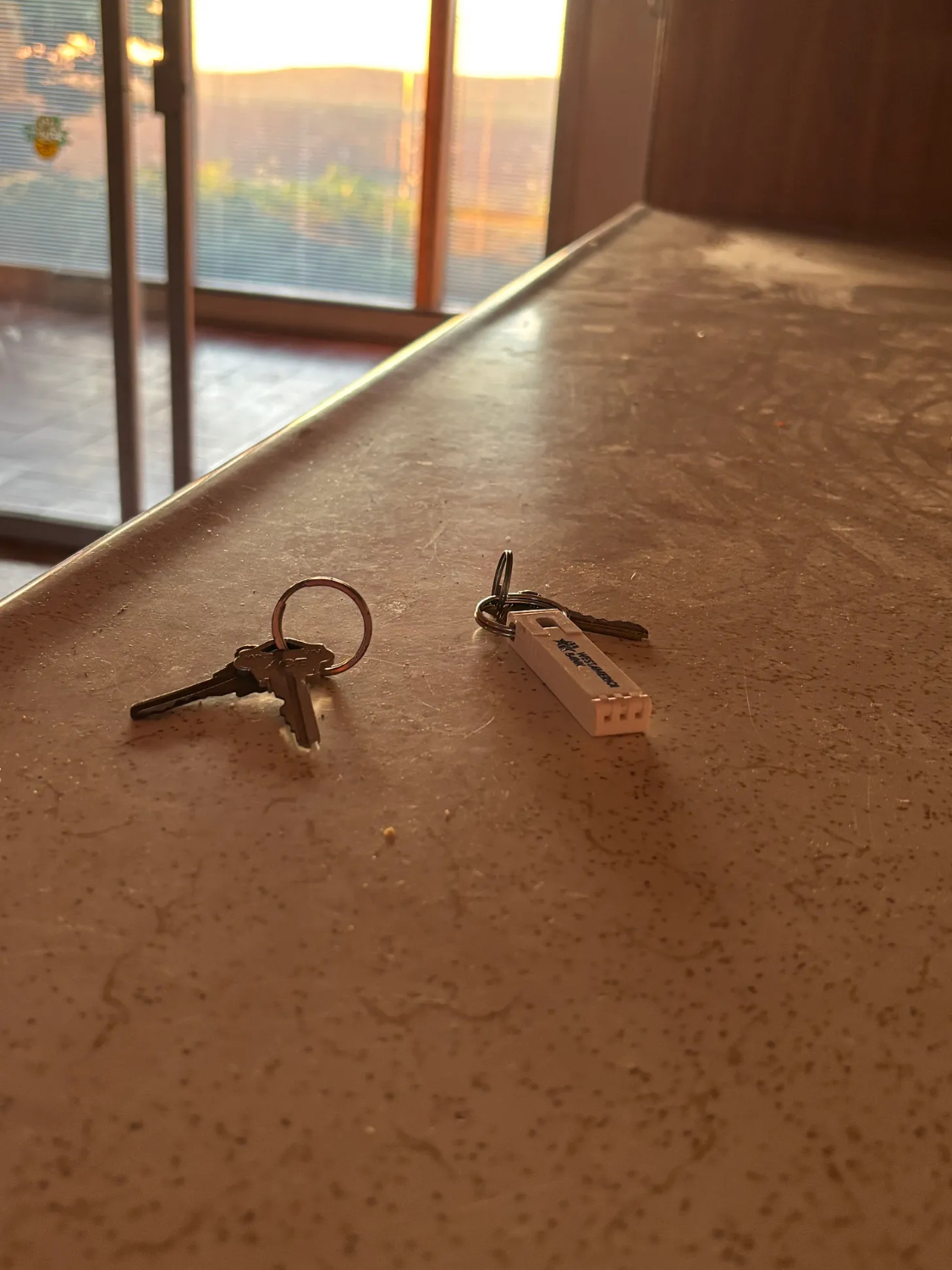| The South Pasadenan | South Pasadena News PHOTO: Chris Bray | The South Pasadenan | Keys on the Counter - Point Reyes