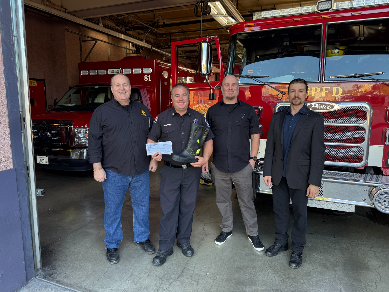 PHOTO: Esteban Lopez | The South Pasadenan | Nathaniel Brown, Master of South Pasadena Masonic Lodge No. 290, presents a donation check of over 