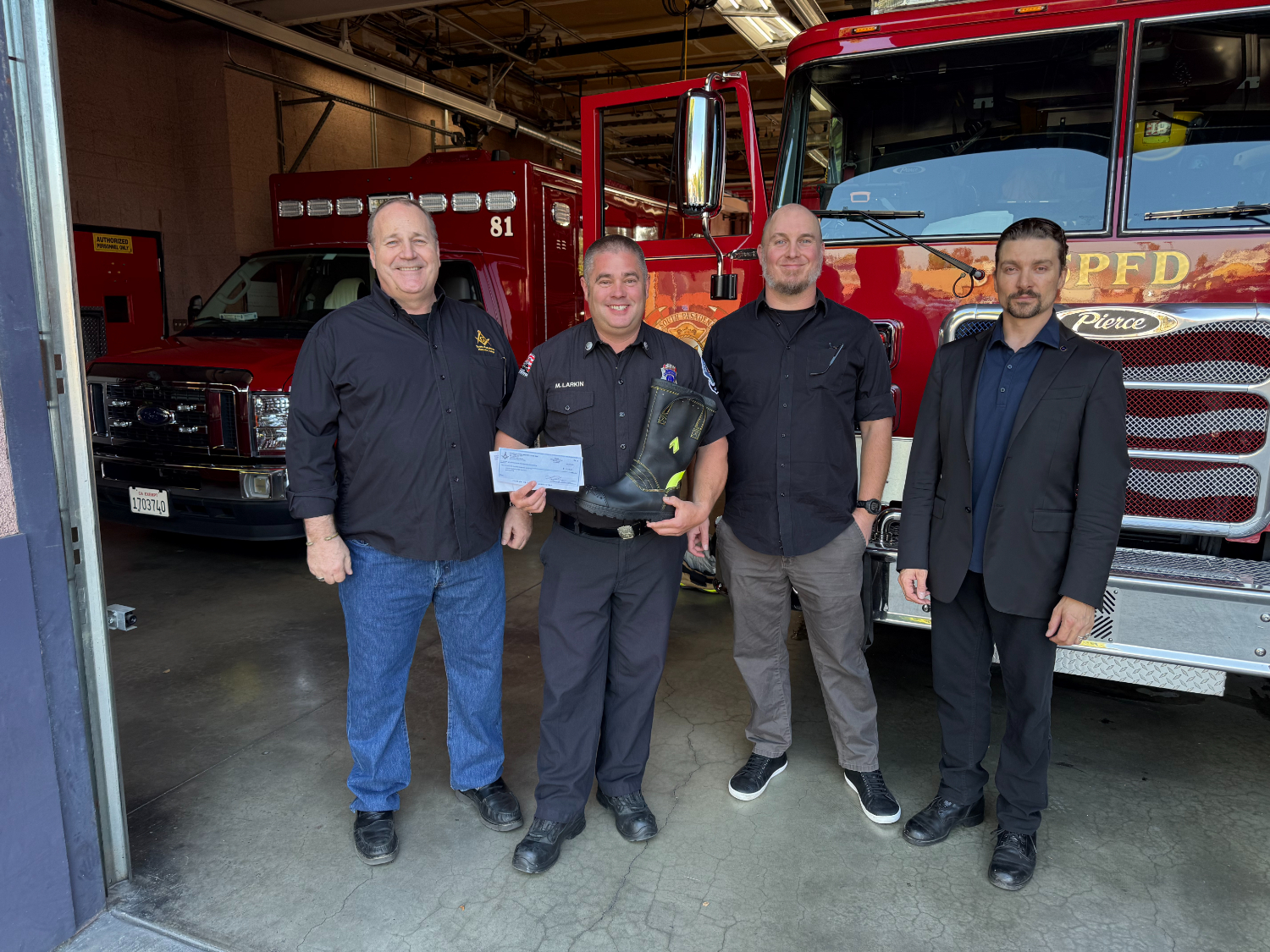 PHOTO: Esteban Lopez | The South Pasadenan | Nathaniel Brown, Master of South Pasadena Masonic Lodge No. 290, presents a donation check of over 