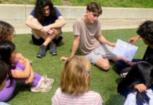 PHOTO: Katie Jaroch | The South Pasadenan | SPHS 10th graders read fictional stories to Marengo second graders.
