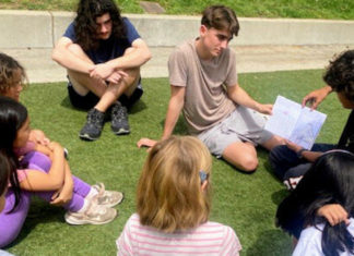 SPUSD Snapshot | SPHS Students Share Humorous Stories with Marengo Second Graders PHOTO: Katie Jaroch | The South Pasadenan | SPHS 10th graders read fictional stories to Marengo second graders.