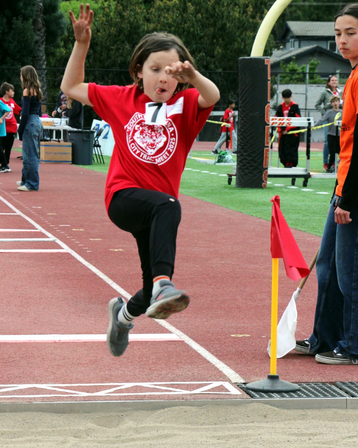 PHOTO: Hank Friezer | The South Pasadenan | All-City Track Meet 2025