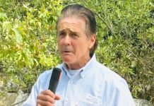 South Pasadena Councilman Honored for Environmental Efforts PHOTO: Bill Glazier | The South Pasadenan | South Pasadena City Councilmember Michael Cacciotti earned a Smith-Weiss Environmental Champion Award from the Los Angeles League of Conservation Voters on Sunday. The event was held at the Audubon Center at Debs Regional Park in Los Angeles.