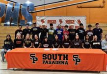 SPUSD Snapshot | SPHS Honors 23 Seniors Continuing Athletic Careers in College PHOTO: CB Richards | The South Pasadenan | SPUSD | SPHS student athletes gathered to celebrate continuing their academic and athletic careers in college next fall