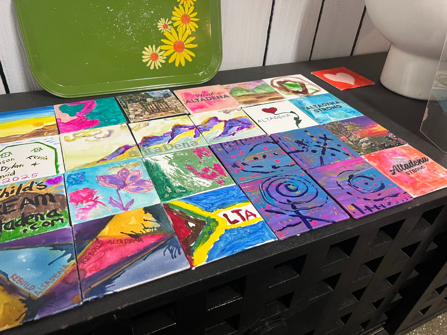 PHOTO: Elaine S. Lee | The South Pasadenan | Altadena’s Coalition and the ALTA Arts Collective hosted a community event at the Woodbury