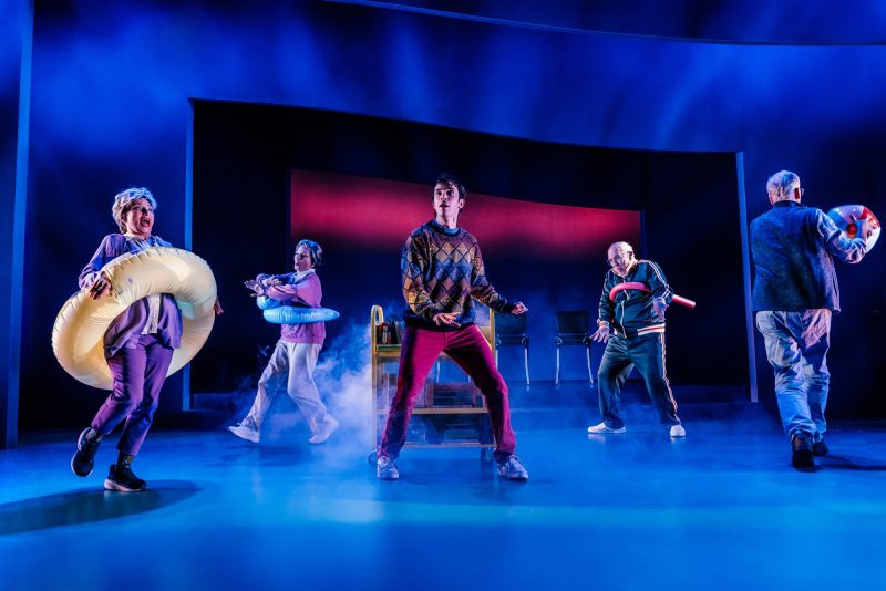 | The South Pasadenan | South Pasadena News L-R: Liz Larsen, Carolyn Mignini, Jake Horowitz, Lee Wilkof and Geoffrey Wade in The Reservoir at Geffen Playhouse. Directed by Shelley Butler. Photo by Jeff Lorch.