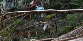 PHOTO: CBSNews | Search and rescue personnel look for missing people along the Guadalupe River on July 7, 2025 in Hunt, Texas.