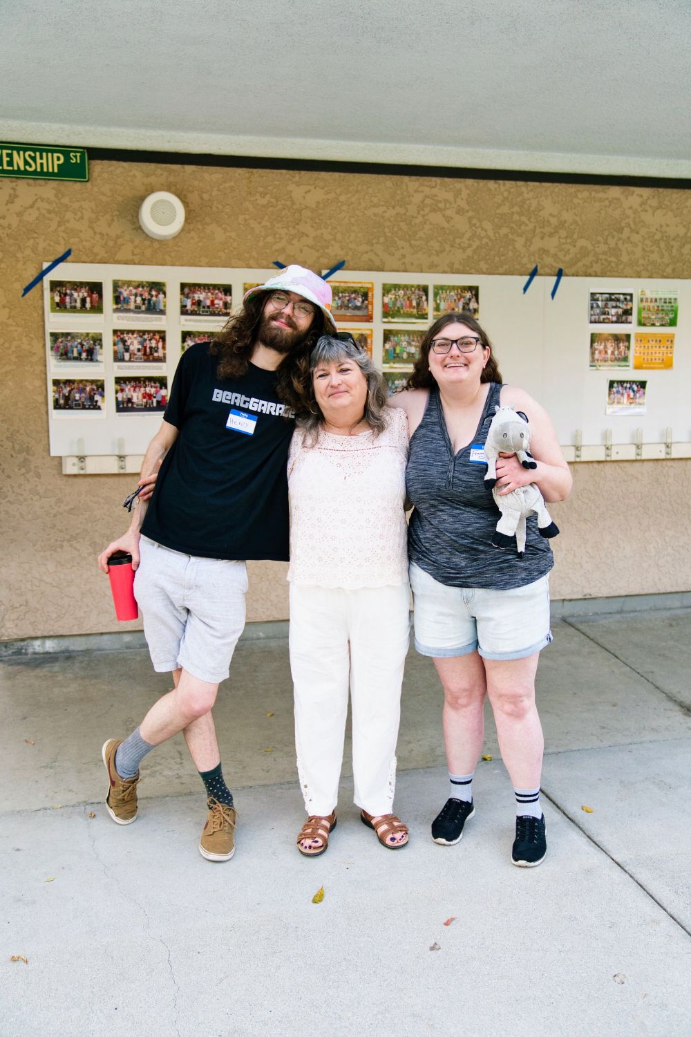 Photos by Scot Lam | The South Pasadenan | Dawn Tull, who taught for 39 years, including 25 in the South Pasadena Unified School District, concluded her teaching career as current and former students came out to honor her during a recent celebration at Monterey Elementary School. Among those in the crowd were her daughter Frannie and son Henry