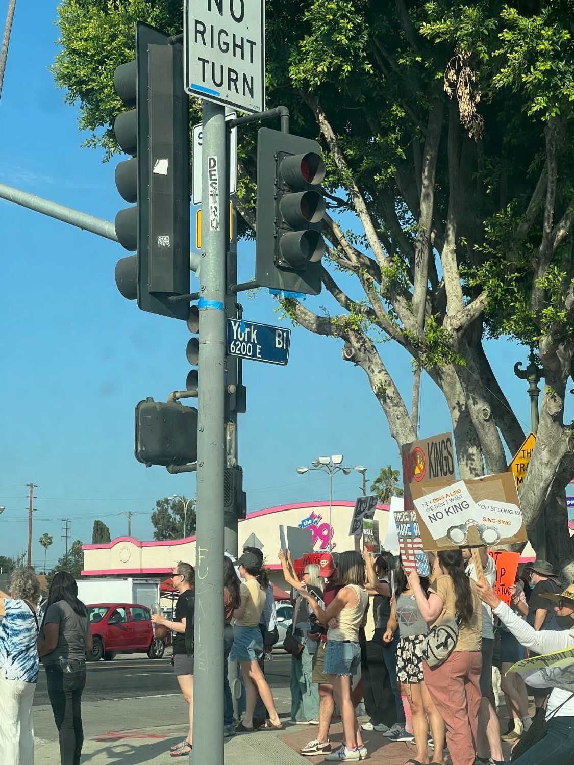 PHOTO: Elaine S. Lee | The South Pasadenan | “Good Trouble Lives On” protest