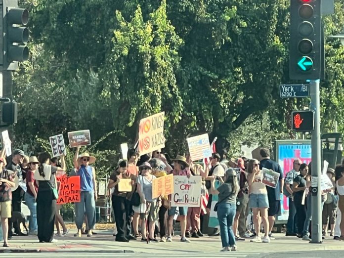 PHOTO: Elaine S. Lee | The South Pasadenan | “Good Trouble Lives On” protest