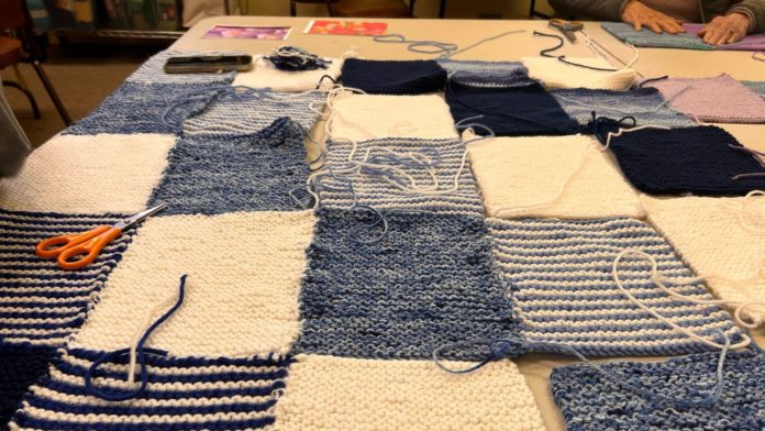 PHOTO: Audrey Zheng | The South Pasadenan | For over 30 years, Sip ‘n Stitch has brought warmth and comfort to those in need, donating more than 1,600 handmade blankets to nonprofit organizations such as Elizabeth House, LA Children’s Hospital, Angel Interfaith Network, Union Station, and many others.