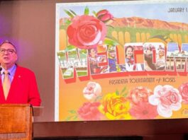PHOTO: SPUSD | The South Pasadenan | Pasadena Tournament of Roses President Terry Madigan welcomes SPUSD faculty and staff to the new school year.