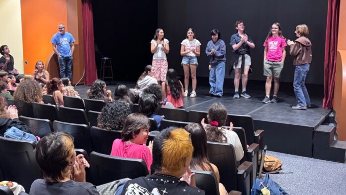 PHOTO: SPUSD | The South Pasadenan | Students gathered during lunch for the first meeting of the year for the SPHS Drama Club.