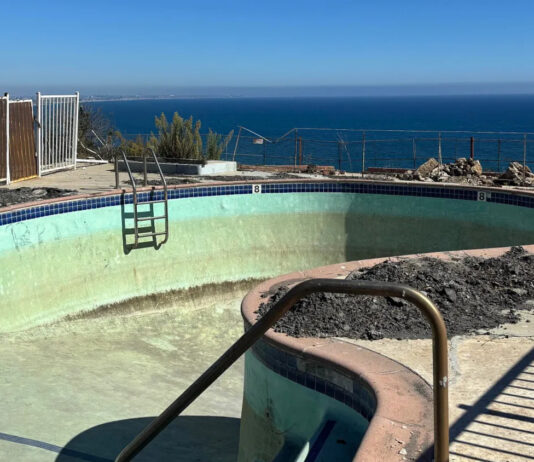 PHOTO: Chris Bray | The South Pasadenan | Pacific Palisades Twenty Months Later: Rebuilding and Ruin