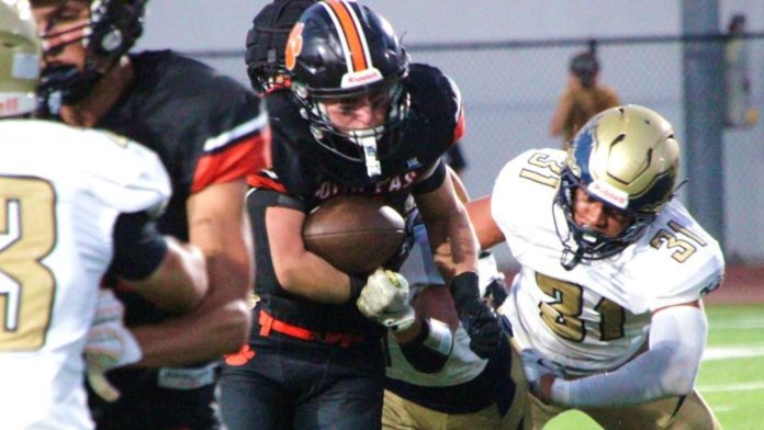 Photo by Henk Friezer | The South Pasadenan | South Pasadena High opened its 2025 football season Thursday night against visiting El Segundo in non-league action. On Friday, August 29, the Tigers face Arcadia on the road.