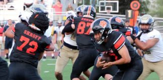Photo by Henk Friezer | The South Pasadenan | South Pasadena High opened its 2025 football season Thursday night against visiting El Segundo in non-league action. On Friday, August 29, the Tigers face Arcadia on the road.