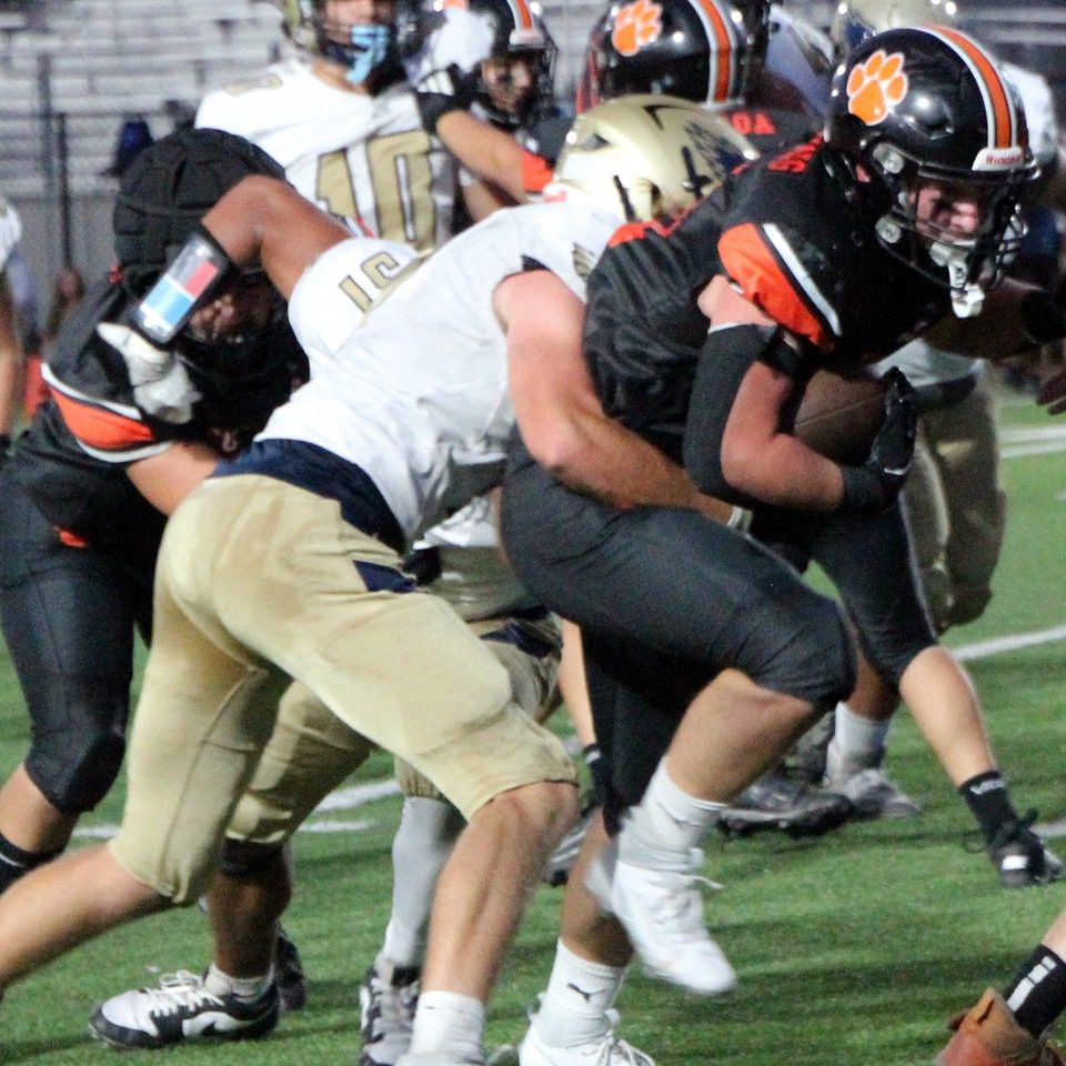 Photo by Henk Friezer | The South Pasadenan | South Pasadena High opened its 2025 football season Thursday night against visiting El Segundo in non-league action. On Friday, August 29, the Tigers face Arcadia on the road.