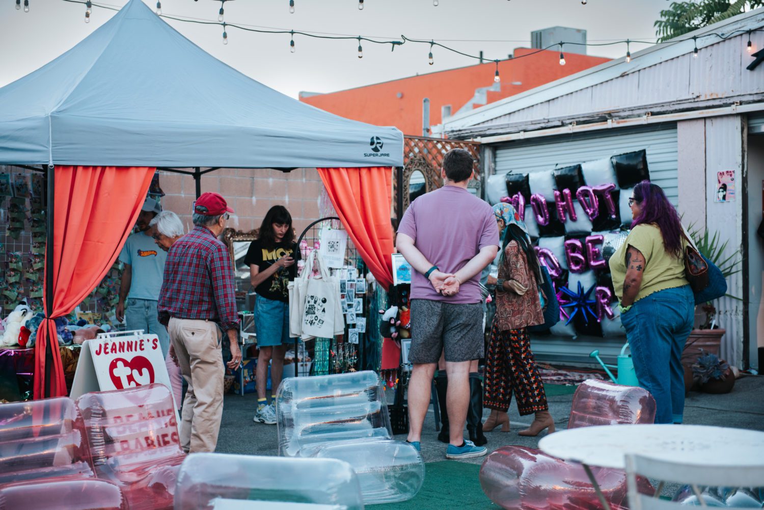 | The South Pasadenan | South Pasadena News PHOTO: Vanessa Van Valkenberg | Hotbox Vintage Event:'Too Hot to be Poor' | Jorge Rodriguez – Ferni Pack custom leather totes, backpacks, crossbodys (@chavobags)
