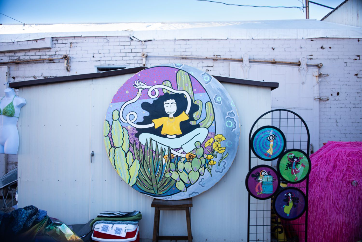| The South Pasadenan | South Pasadena News PHOTO: Vanessa Van Valkenberg | Hotbox Vintage Event:'Too Hot to be Poor' | Jorge Rodriguez – Ferni Pack custom leather totes, backpacks, crossbodys (@chavobags)