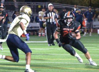 PHOTO: Henk Friezer | The South Pasadenan | Tigers Edge Panthers