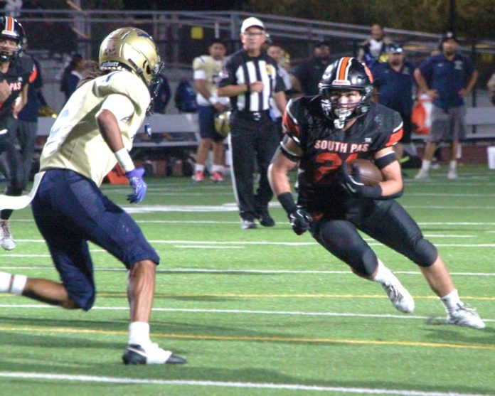PHOTO: Henk Friezer | The South Pasadenan | Tigers Edge Panthers