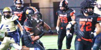 PHOTO: Henk Friezer | The South Pasadenan | Tigers Edge Panthers