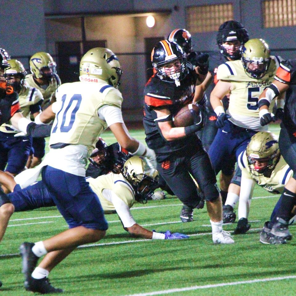 PHOTO: Henk Friezer | The South Pasadenan | Tigers Edge Panthers