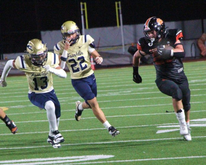 PHOTO: Henk Friezer | The South Pasadenan | Tigers Edge Panthers