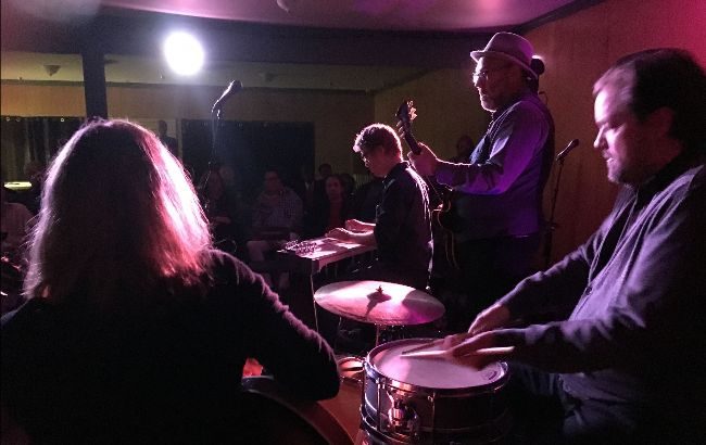 PHOTO: Wine & Song | The South Pasadenan | Dec. 12 Concert