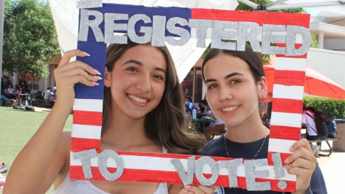 PHOTO: SPUSD | The South Pasadenan | SPHS students registered to vote during the annual voter registration drive from September 21-25, 2026