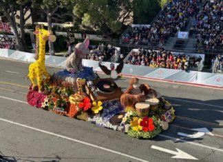 WINNER: South Pasadena Rose Parade Float Wins the ‘Founder Award’ (updated) PHOTO: Bill Glazier | The South Pasadenan | South Pasadena Tournament of Roses 2024 parade float: winner of the 'Founder Award'.
