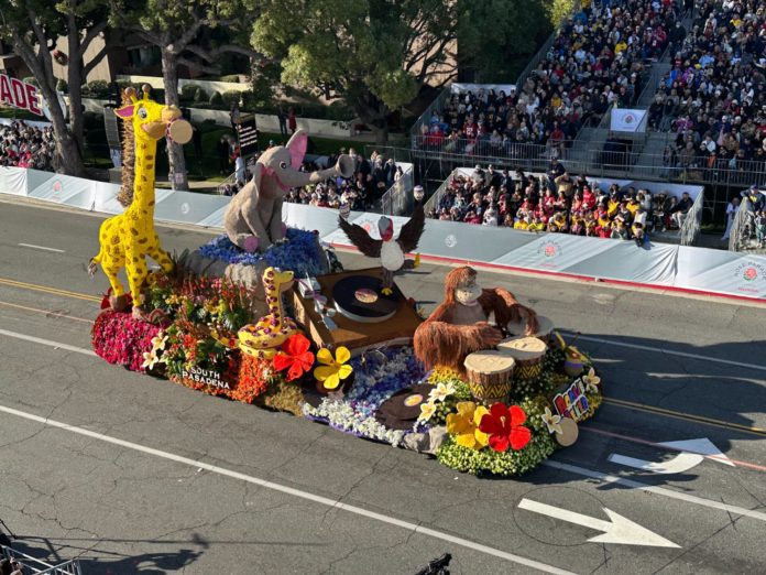 PHOTO: Bill Glazier | The South Pasadenan | South Pasadena Tournament of Roses 2024 parade float: winner of the 'Founder Award'.