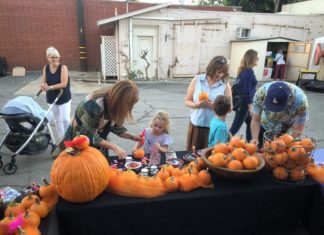Arts Crawl Halloween Pumpkin Decorating at Hotbox Vintage! Today 3~9 Arts Crawl Pumpkin Decorating at Hotbox Vintage in the back-lot 1127 Mission Street! 3~9 While supplies last!