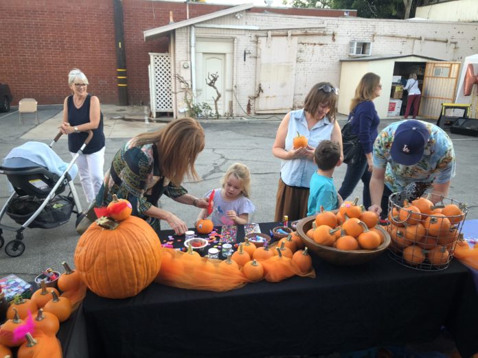Arts Crawl Pumpkin Decorating at Hotbox Vintage in the back-lot 1127 Mission Street! 3~9 While supplies last!