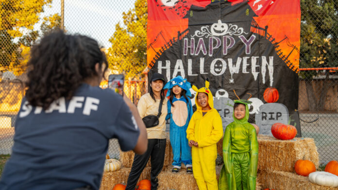 PHOTO: City of South Pasadena | The South Pasadenan | Halloween in South Pas!
