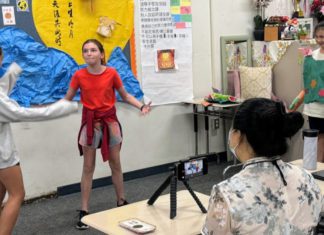 PHOTO: SPUSD | The South Pasadenan | SPMS Mandarin Classes Celebrate Mid-Autumn Moon Festival