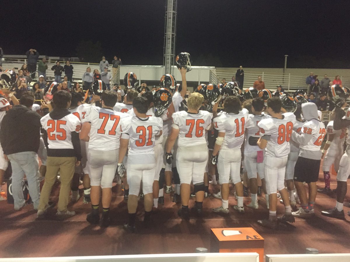 South-Pasadena-News-10-20-2018-SPHS-Football-Tigers-La-Canada-Win-Season-End (3) | The South Pasadenan | South Pasadena News