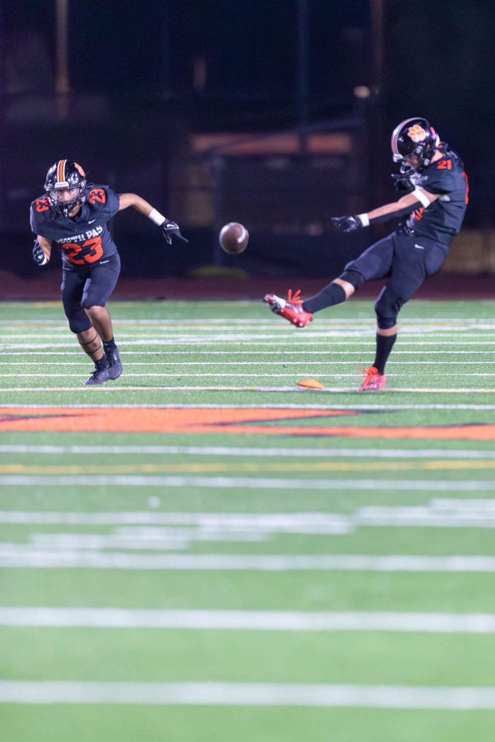 PHOTO: Dan Rider | The South Pasadenan News | SPHS/South Pasadena Football Homecoming Win over La Canada Oct. 20, 2023.
