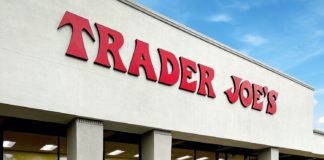 News Trader Joe's Open South Pasadena Vanita Khilnani | The South Pasadenan | Trader Joe's market on Fair Oaks Avenue in South Pasadena.