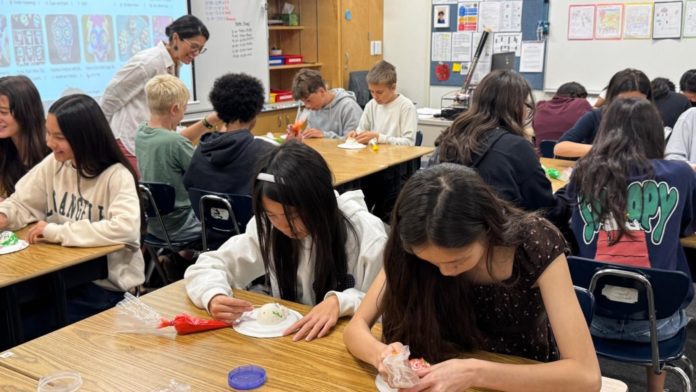 PHOTO: SPUSD | The South Pasadenan | SPMS Spanish Students Learn Mexican Traditions